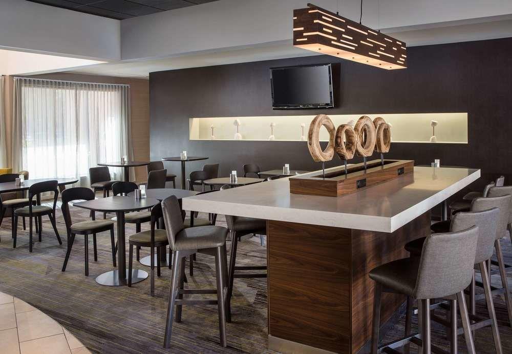 Courtyard By Marriott Phoenix Airport Exterior foto