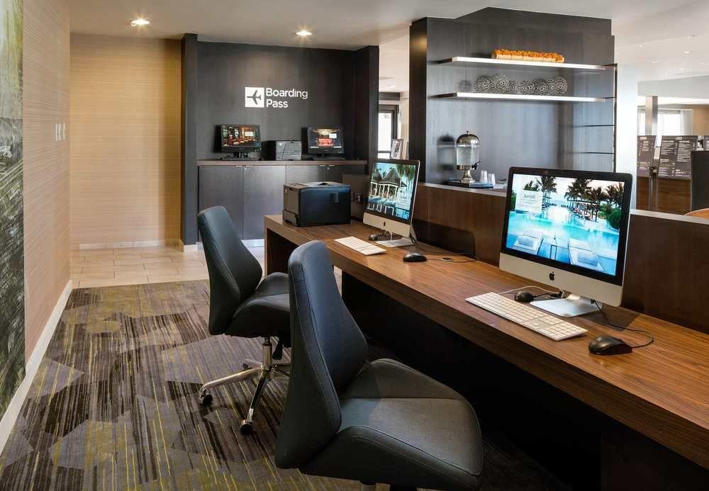 Courtyard By Marriott Phoenix Airport Exterior foto