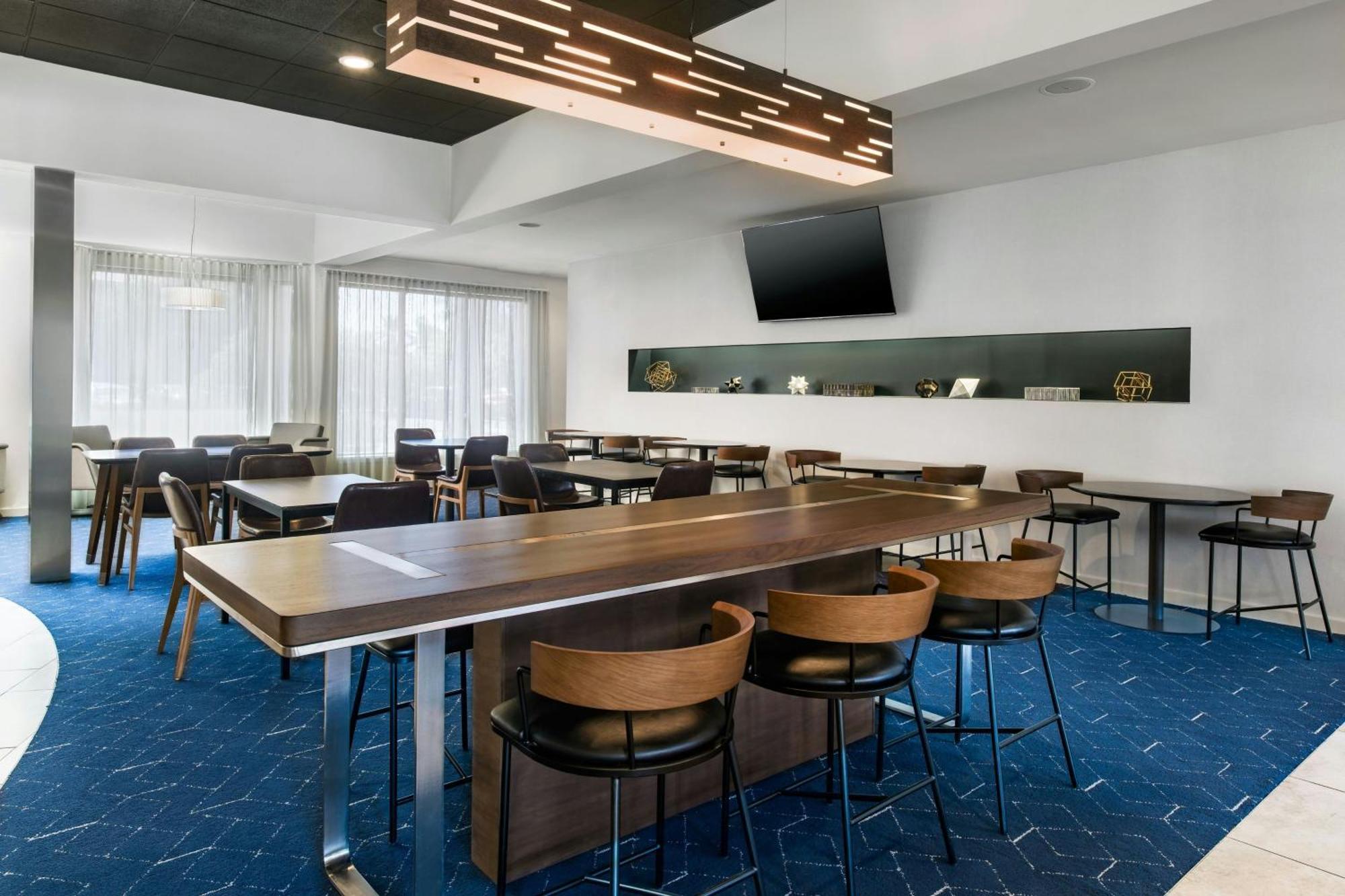 Courtyard By Marriott Phoenix Airport Exterior foto