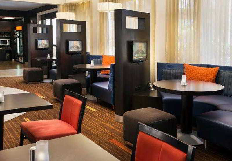Courtyard By Marriott Phoenix Airport Exterior foto
